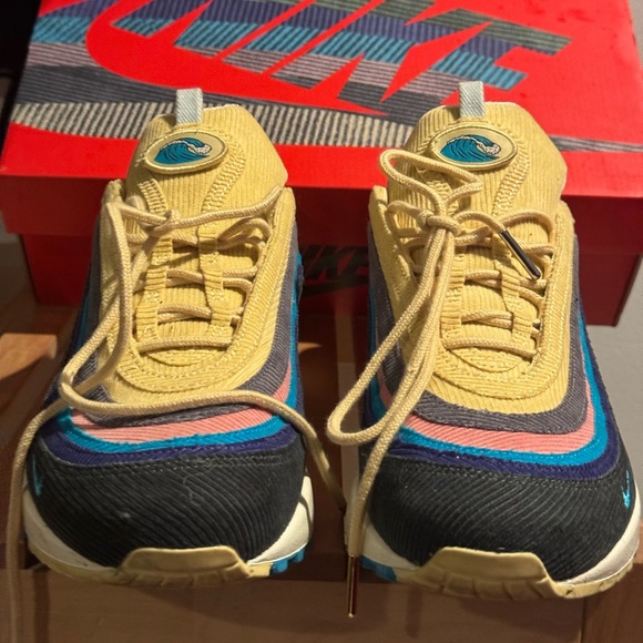 Waverunners Nike Air Max 1/97 Size 9 Wotherspoon W/ Extra Laces &OG Box - Picture 3 of 9